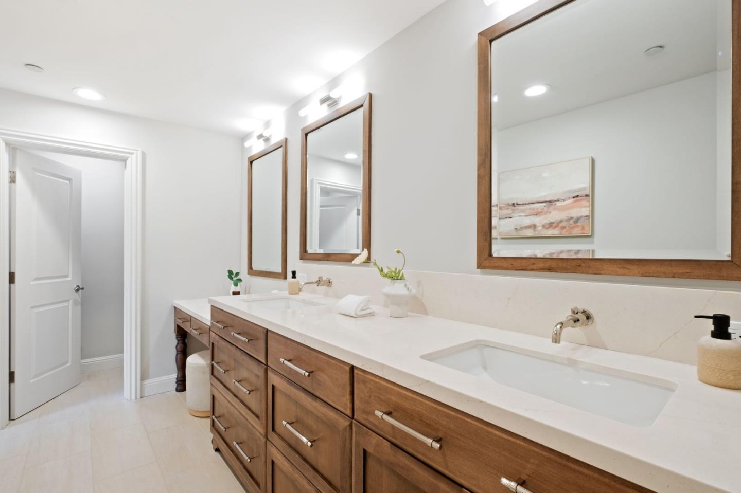 Detail Gallery Image 30 of 51 For 315 Homer Ave #309,  Palo Alto,  CA 94301 - 2 Beds | 2 Baths