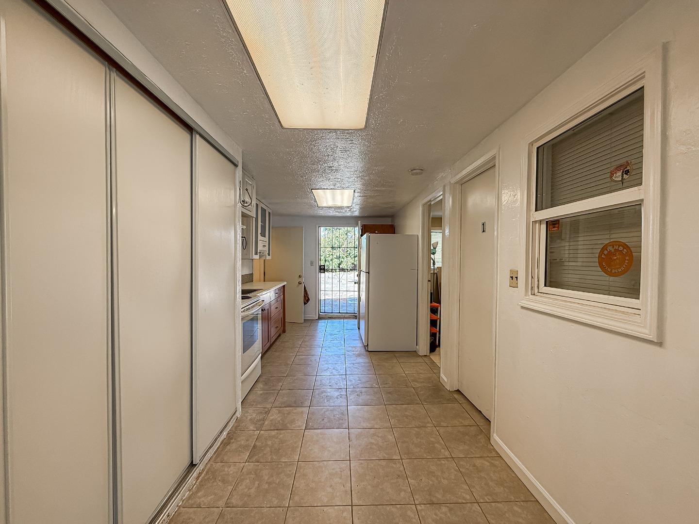 Detail Gallery Image 26 of 37 For 558 a St, Hayward,  CA 94541 - 2 Beds | 1 Baths