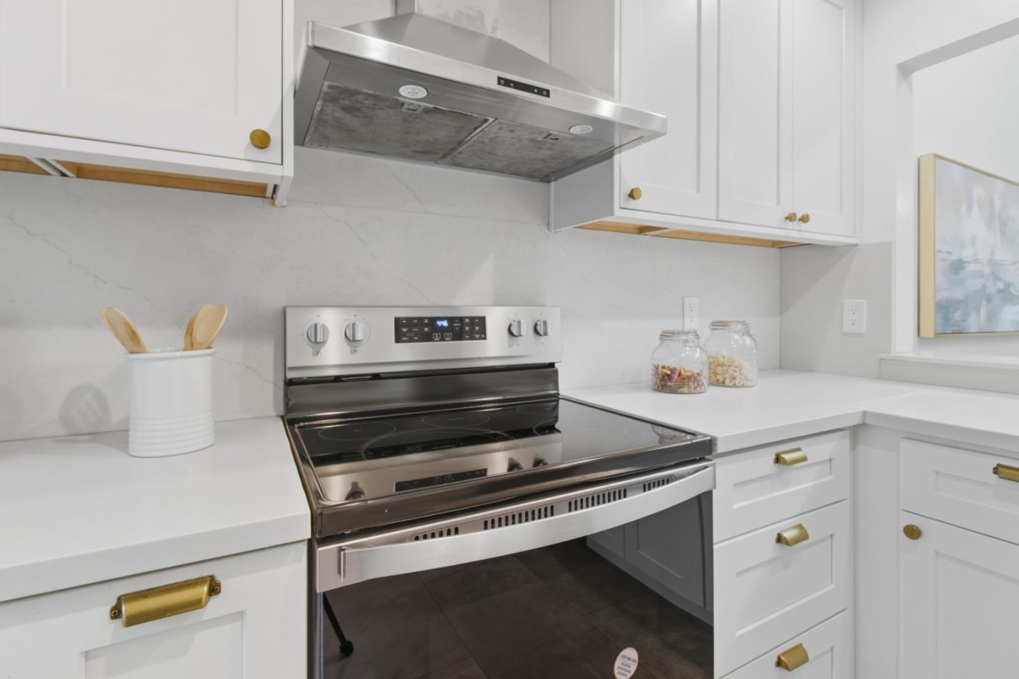 Detail Gallery Image 10 of 25 For 986 Cartier Ln, Foster City,  CA 94404 - 2 Beds | 2 Baths