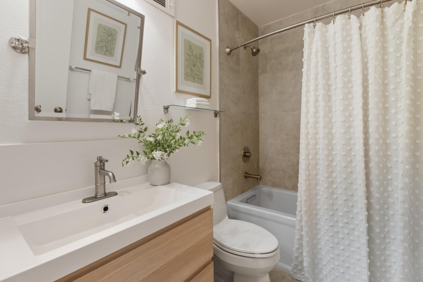 Detail Gallery Image 19 of 25 For 986 Cartier Ln, Foster City,  CA 94404 - 2 Beds | 2 Baths