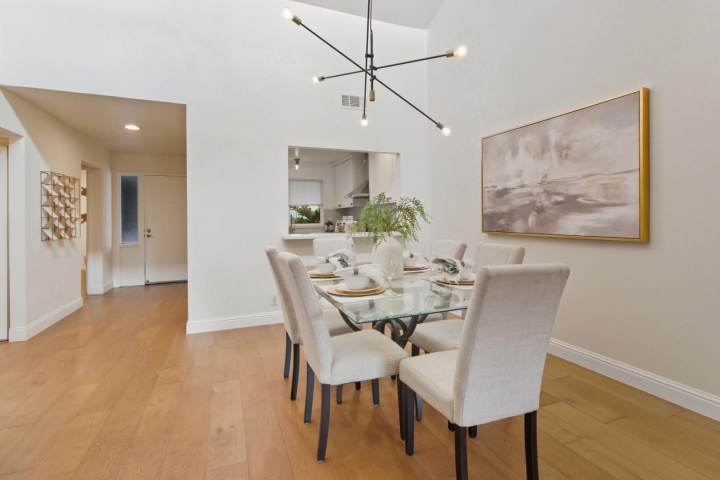 Detail Gallery Image 5 of 25 For 986 Cartier Ln, Foster City,  CA 94404 - 2 Beds | 2 Baths