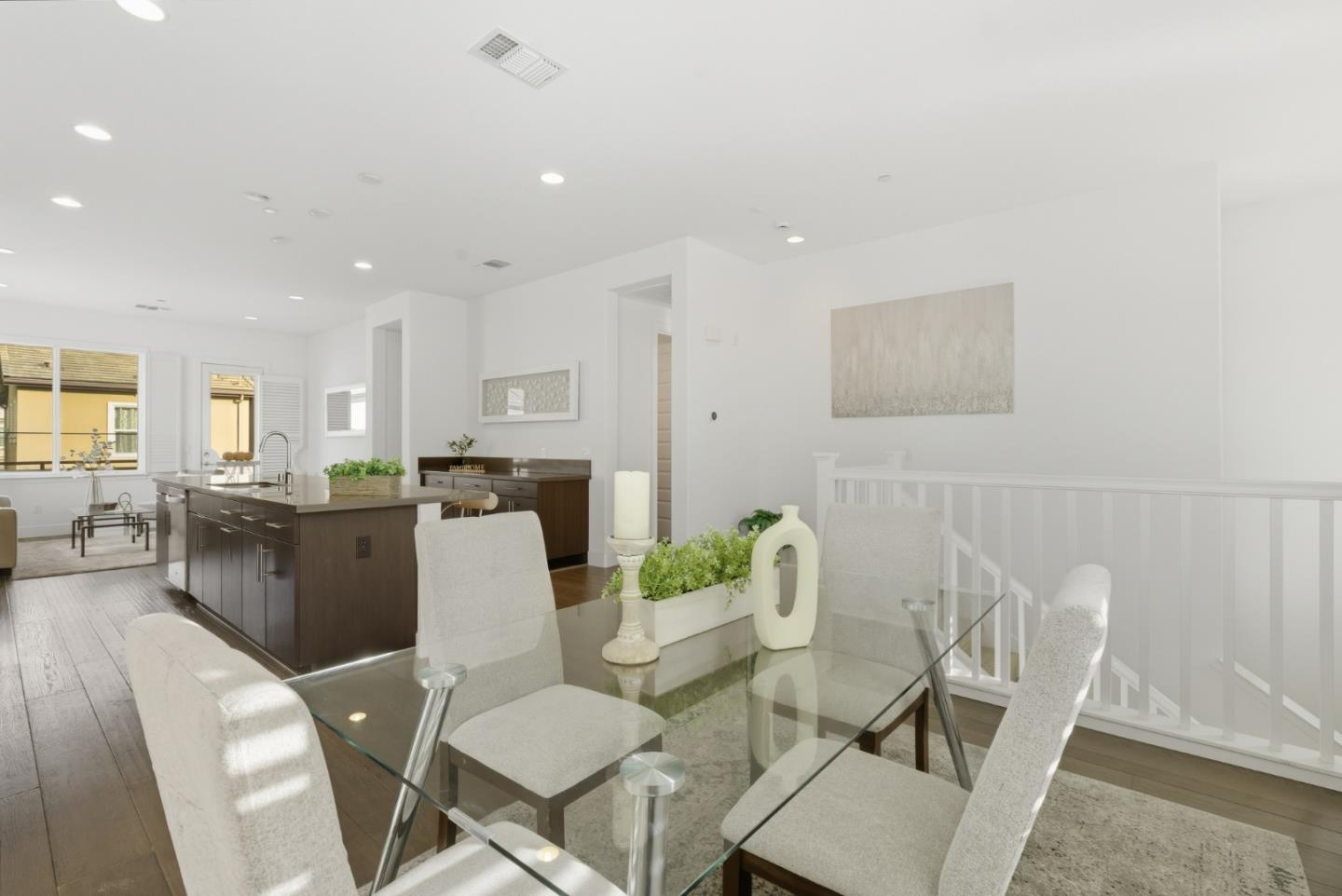 Detail Gallery Image 12 of 67 For 528 Odyssey Ln, Milpitas,  CA 95035 - 2 Beds | 2 Baths