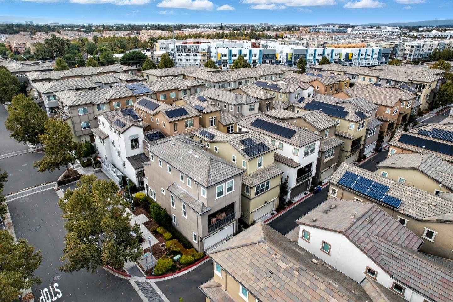 Detail Gallery Image 54 of 67 For 528 Odyssey Ln, Milpitas,  CA 95035 - 2 Beds | 2 Baths