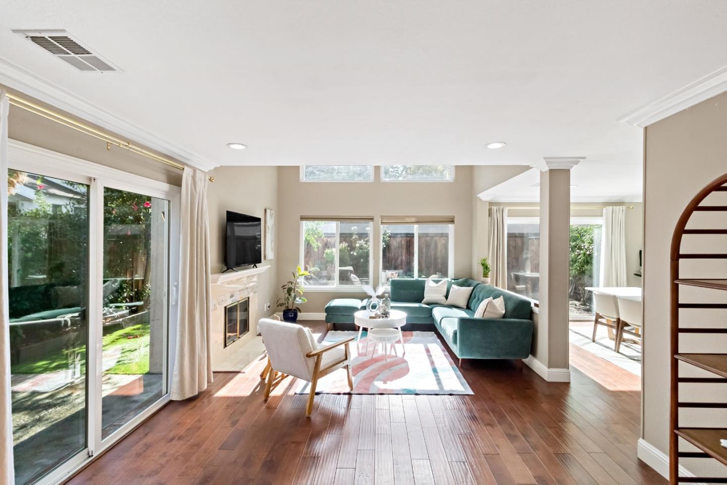 Detail Gallery Image 12 of 56 For 1928 North Star Pl, San Jose,  CA 95131 - 3 Beds | 2 Baths