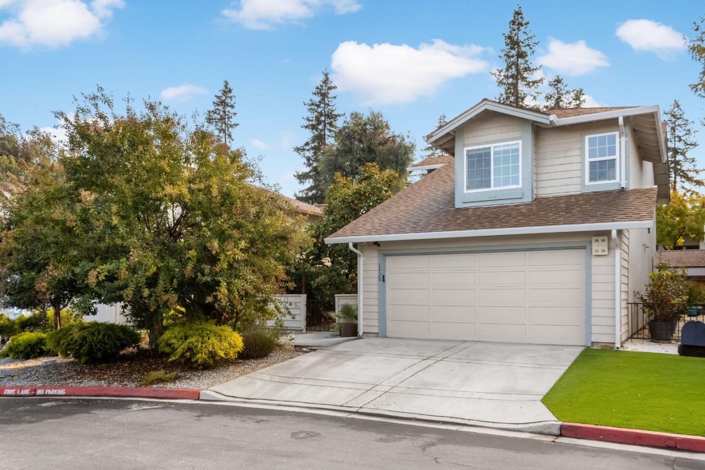 Detail Gallery Image 7 of 56 For 1928 North Star Pl, San Jose,  CA 95131 - 3 Beds | 2 Baths