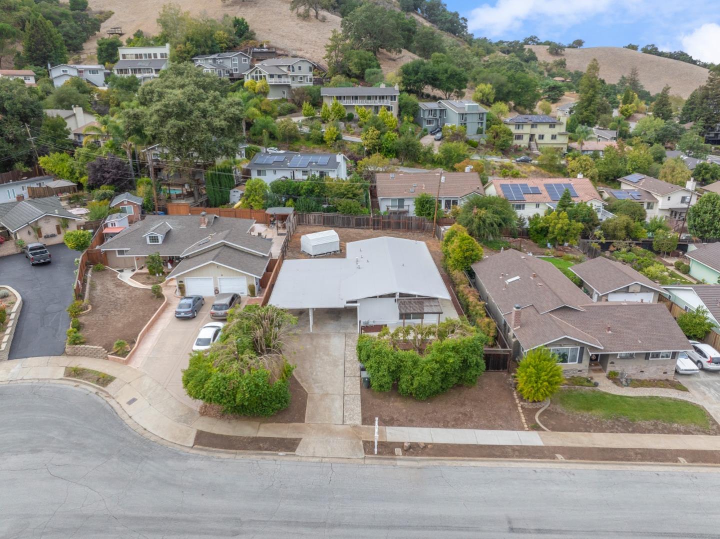 Detail Gallery Image 14 of 44 For 775 Claremont Dr, Morgan Hill,  CA 95037 - 3 Beds | 2 Baths