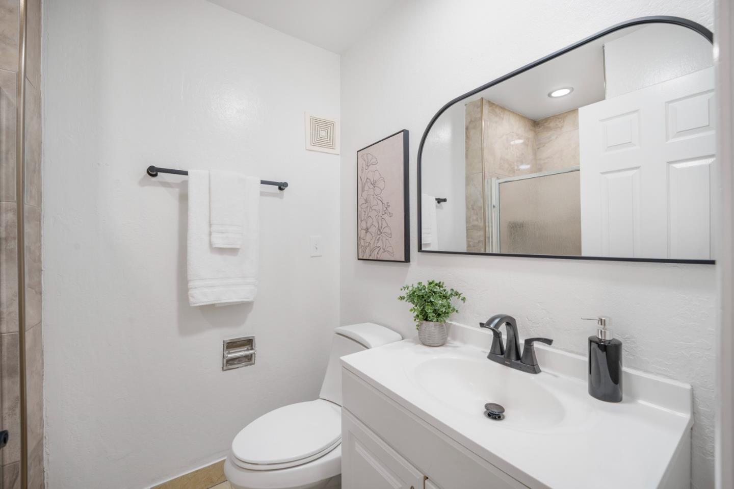 Detail Gallery Image 21 of 44 For 775 Claremont Dr, Morgan Hill,  CA 95037 - 3 Beds | 2 Baths