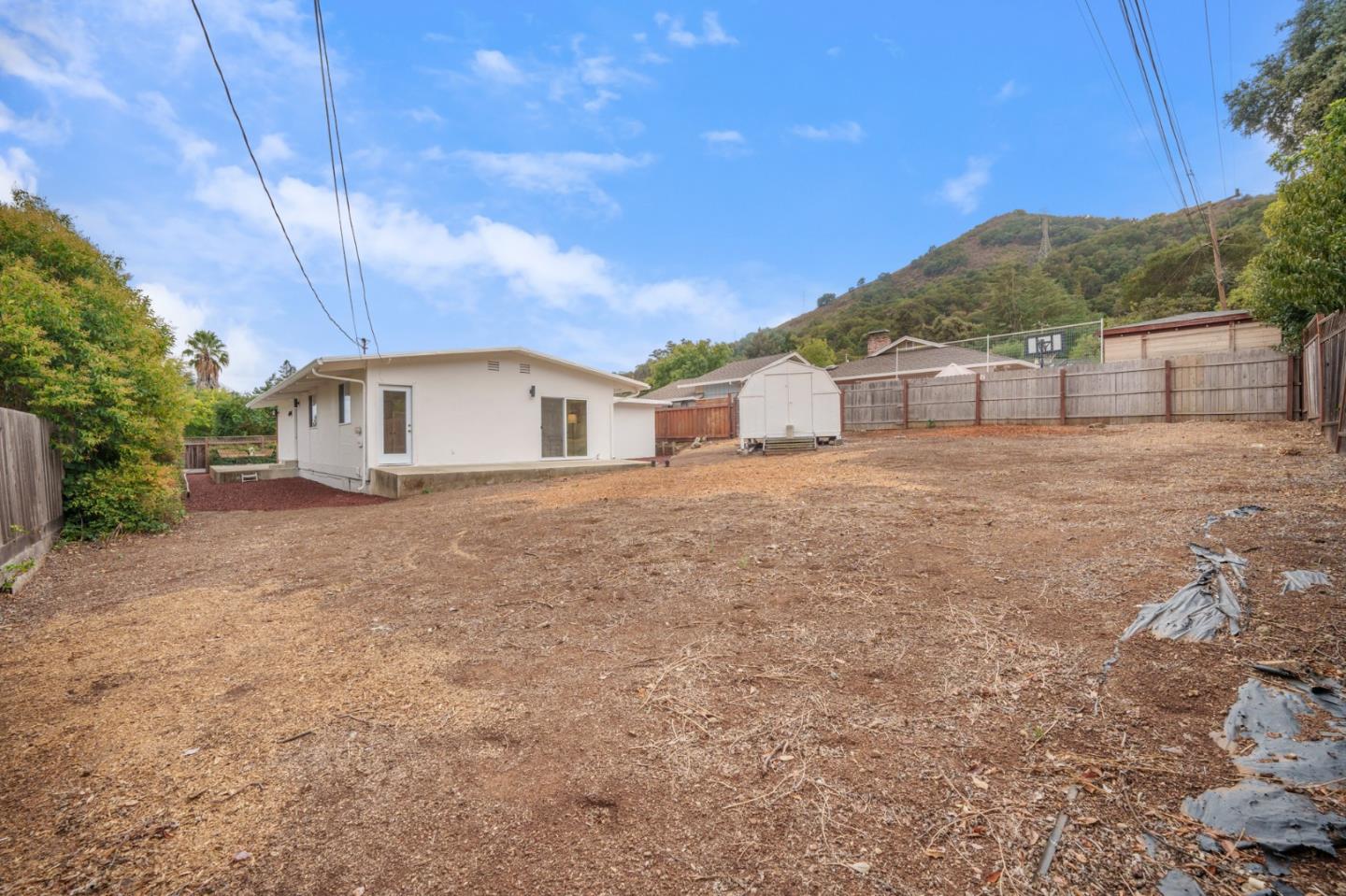 Detail Gallery Image 33 of 44 For 775 Claremont Dr, Morgan Hill,  CA 95037 - 3 Beds | 2 Baths