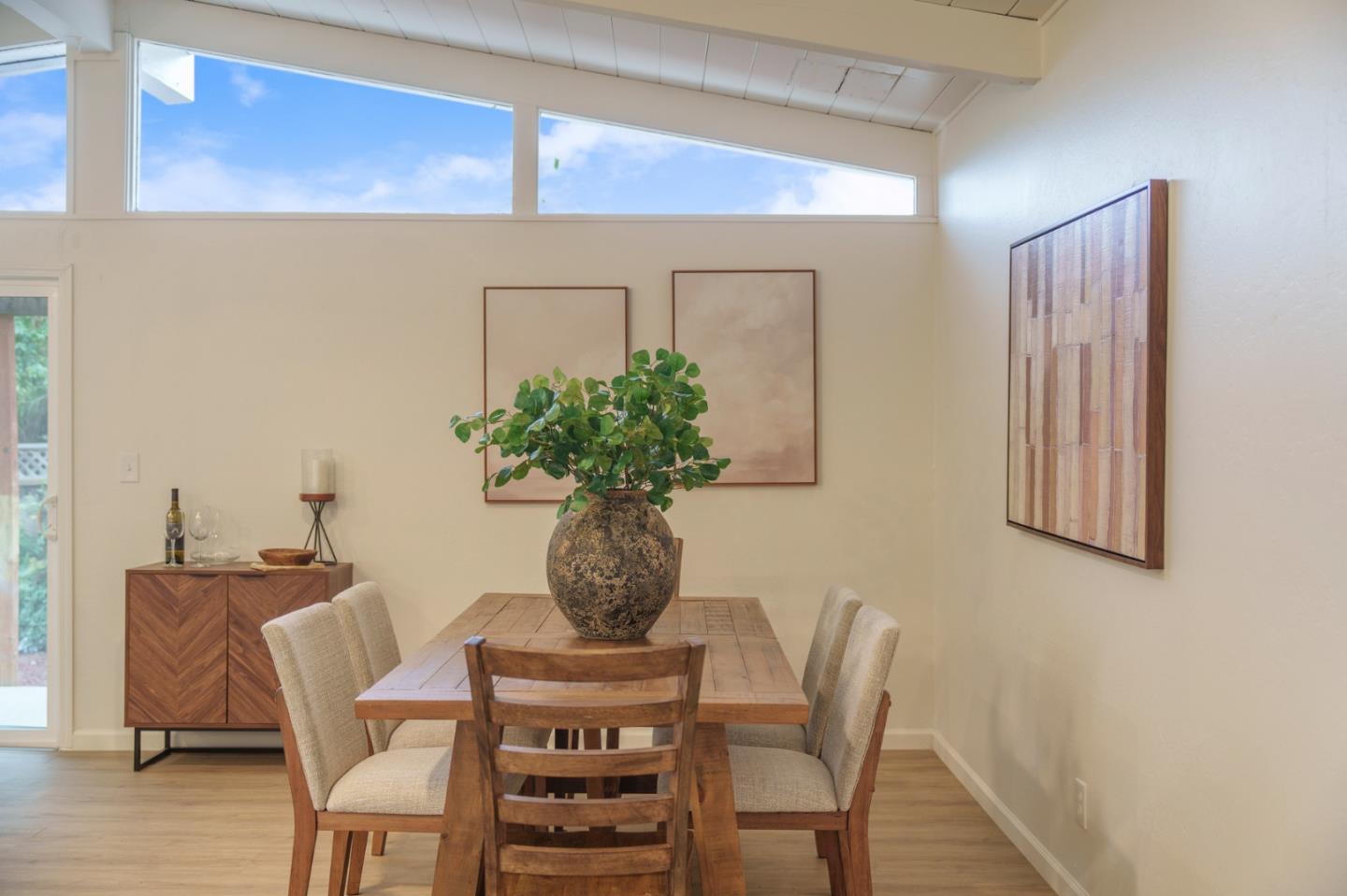 Detail Gallery Image 5 of 44 For 775 Claremont Dr, Morgan Hill,  CA 95037 - 3 Beds | 2 Baths