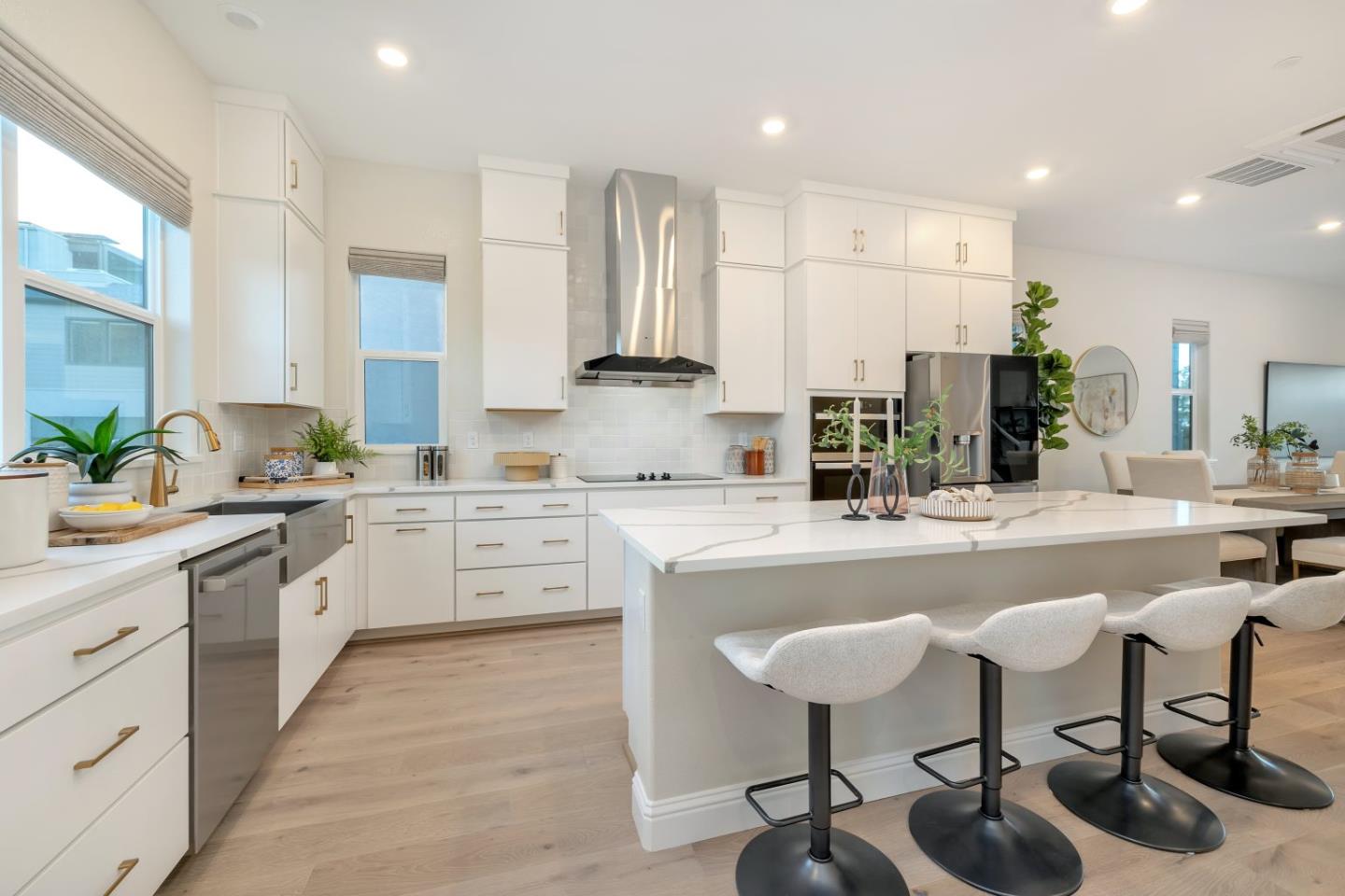 Detail Gallery Image 24 of 65 For 2500 Sage St, San Mateo,  CA 94403 - 4 Beds | 3/1 Baths