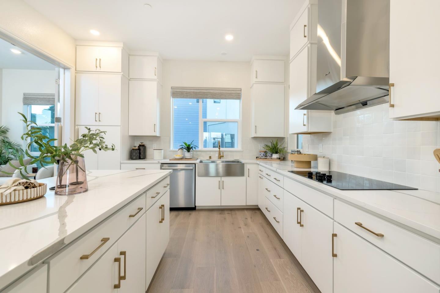 Detail Gallery Image 25 of 65 For 2500 Sage St, San Mateo,  CA 94403 - 4 Beds | 3/1 Baths