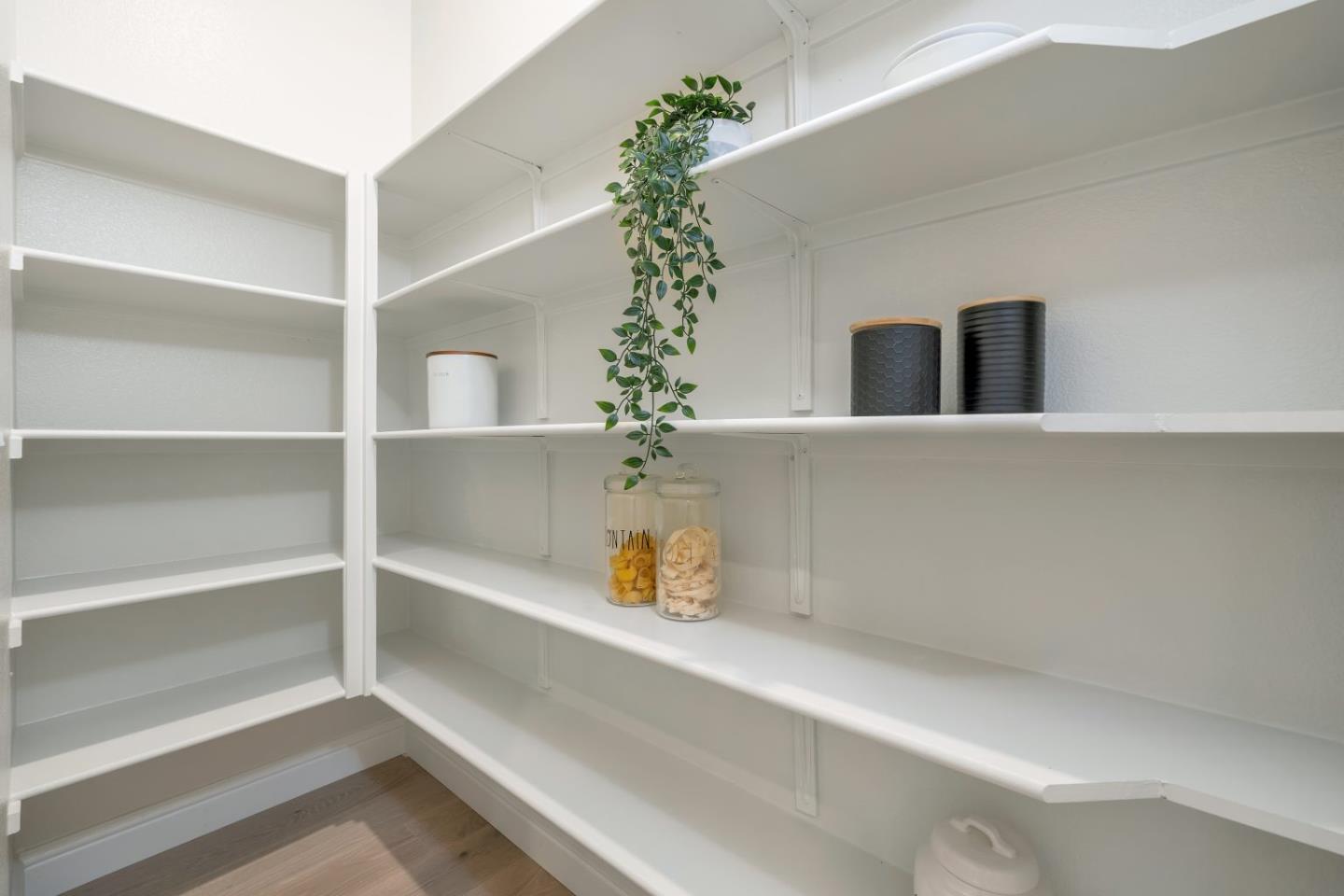 Detail Gallery Image 30 of 65 For 2500 Sage St, San Mateo,  CA 94403 - 4 Beds | 3/1 Baths