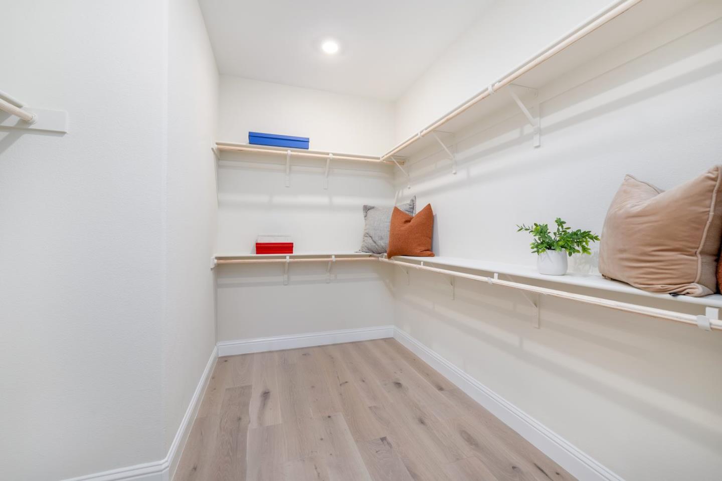 Detail Gallery Image 37 of 65 For 2500 Sage St, San Mateo,  CA 94403 - 4 Beds | 3/1 Baths