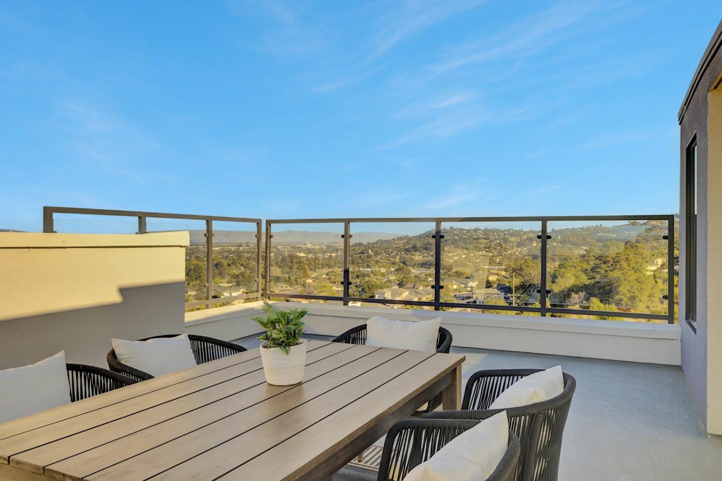 Detail Gallery Image 47 of 65 For 2500 Sage St, San Mateo,  CA 94403 - 4 Beds | 3/1 Baths