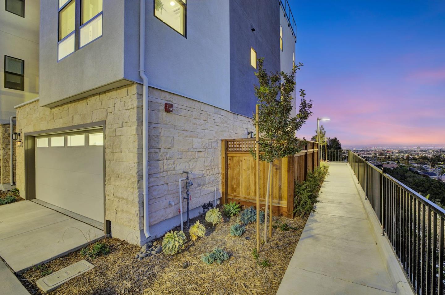 Detail Gallery Image 5 of 65 For 2500 Sage St, San Mateo,  CA 94403 - 4 Beds | 3/1 Baths