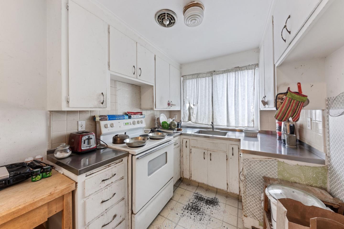 Detail Gallery Image 26 of 39 For 141 Gardiner Ave, South San Francisco,  CA 94080 - – Beds | – Baths