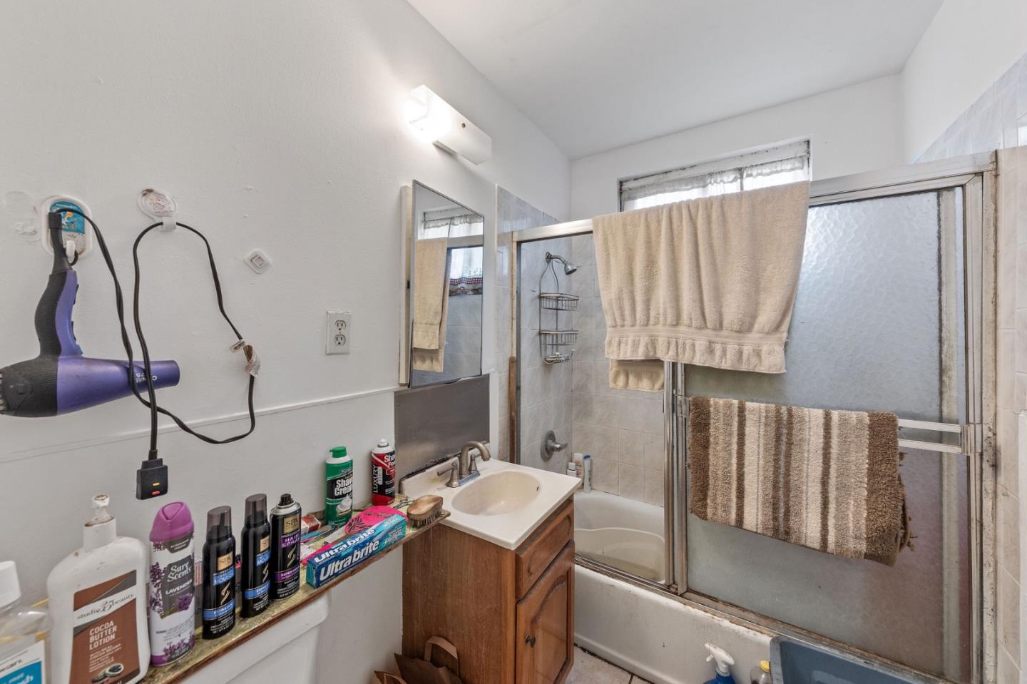 Detail Gallery Image 31 of 39 For 141 Gardiner Ave, South San Francisco,  CA 94080 - – Beds | – Baths