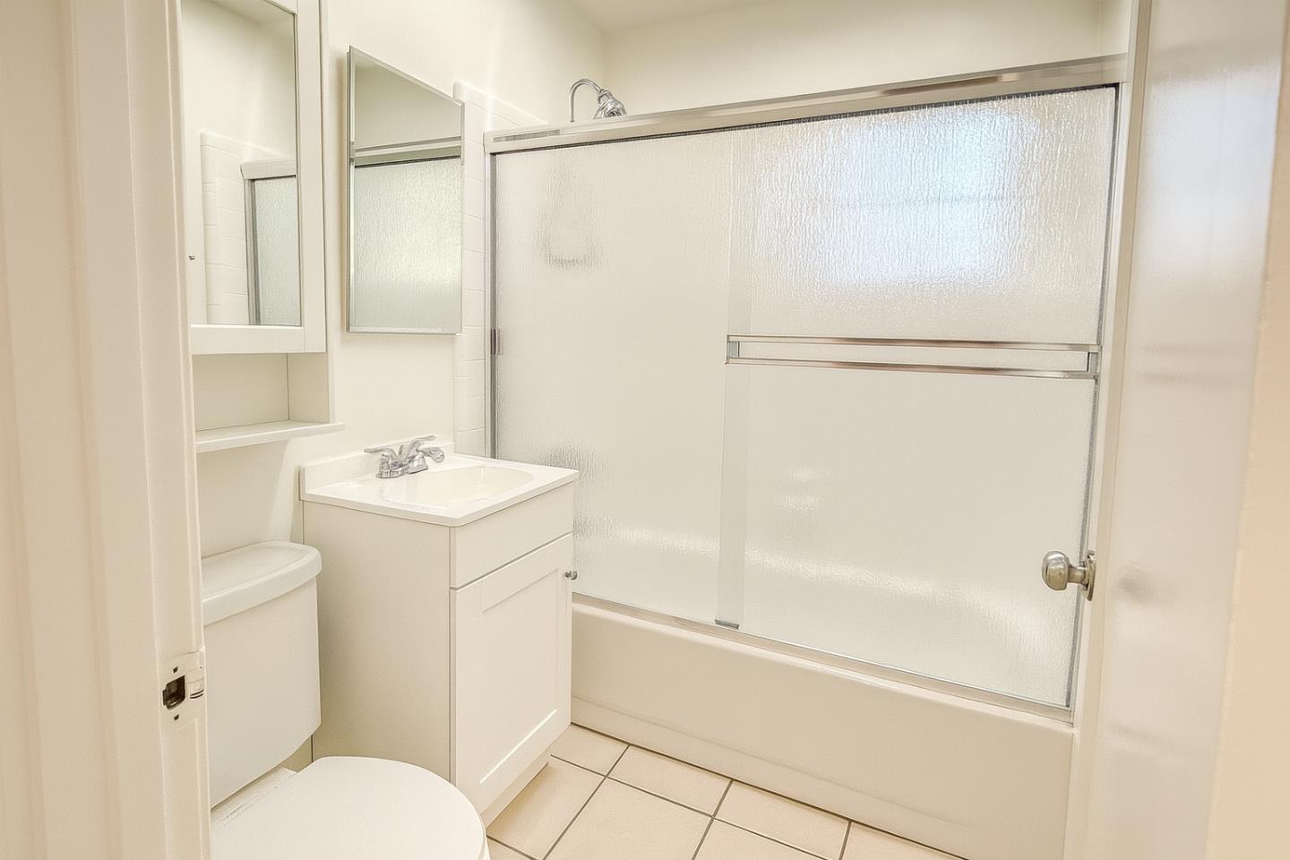 Detail Gallery Image 7 of 14 For 2760-2762 Byron St, Palo Alto,  CA 94306 - – Beds | – Baths