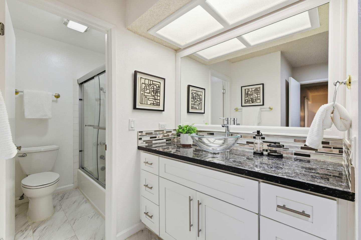 Detail Gallery Image 14 of 21 For 1485 De Rose Way #123,  San Jose,  CA 95126 - 1 Beds | 1 Baths