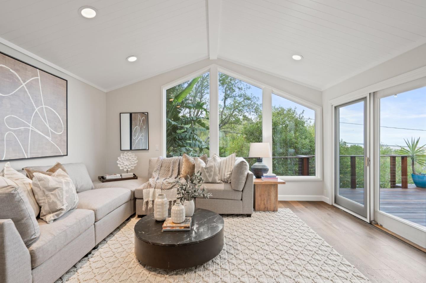 Detail Gallery Image 17 of 65 For 3676 Mcnulty Way, Redwood City,  CA 94061 - 3 Beds | 2 Baths