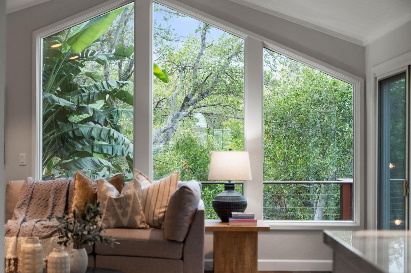 Detail Gallery Image 18 of 65 For 3676 Mcnulty Way, Redwood City,  CA 94061 - 3 Beds | 2 Baths