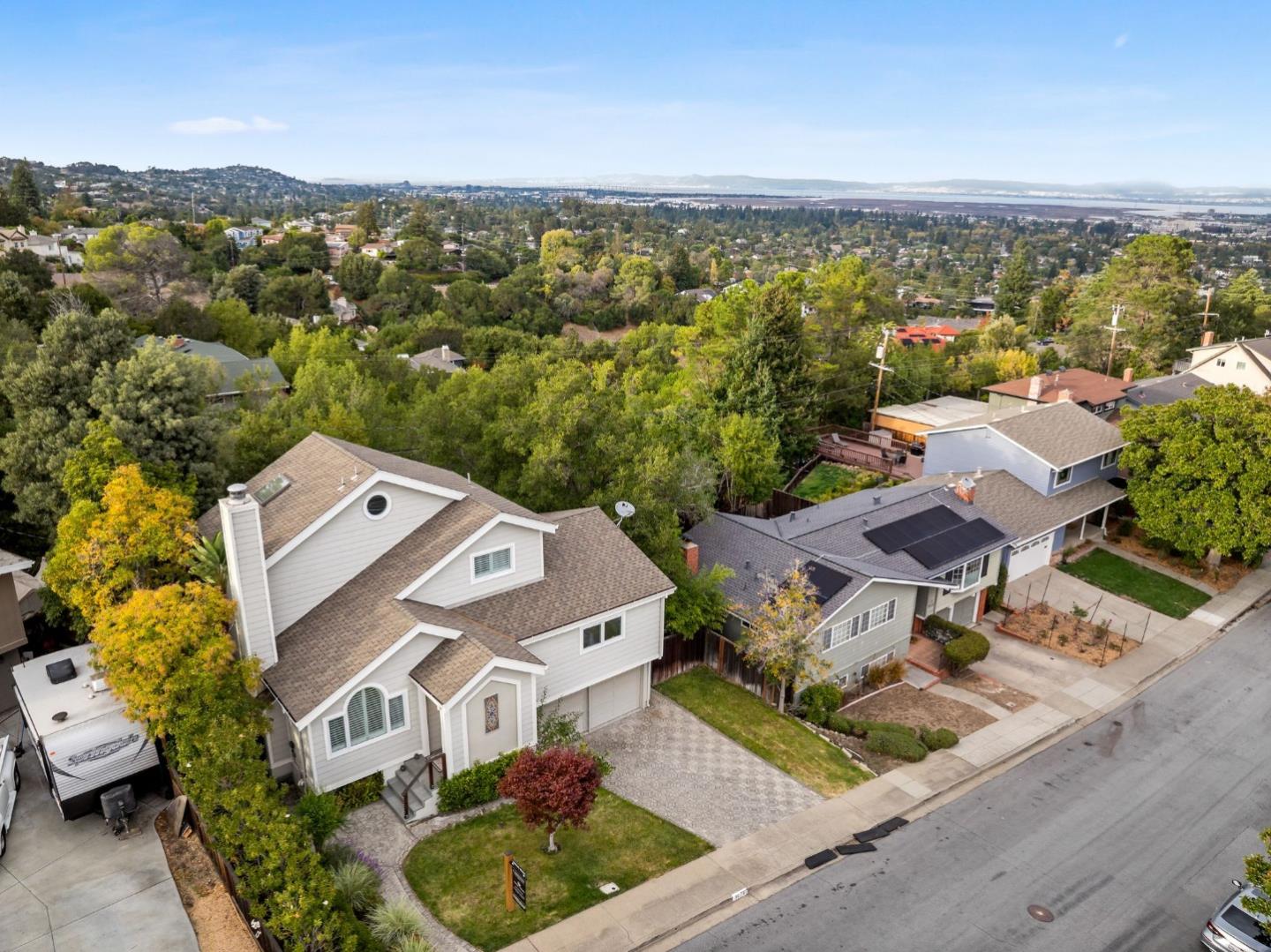 Detail Gallery Image 48 of 65 For 3676 Mcnulty Way, Redwood City,  CA 94061 - 3 Beds | 2 Baths
