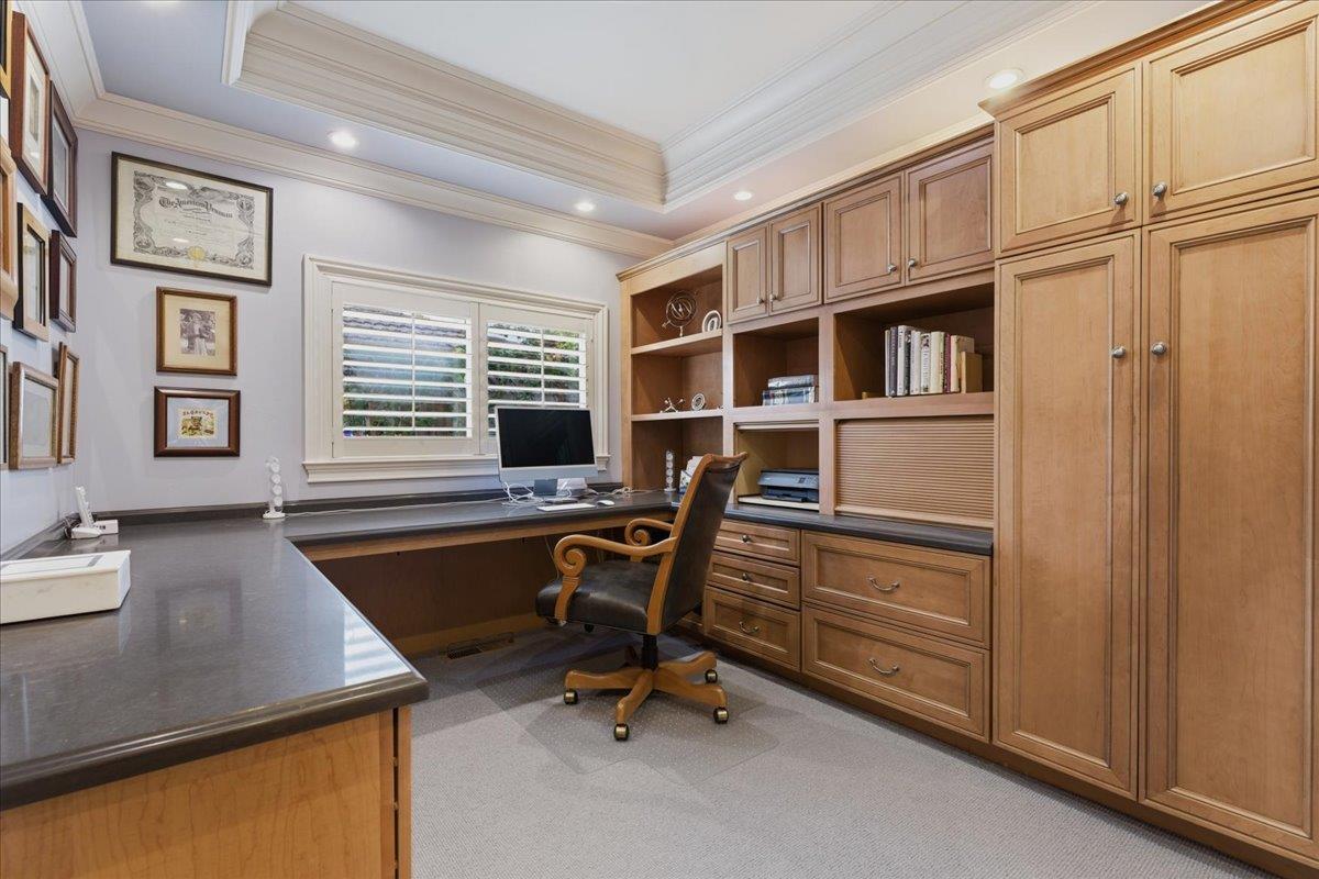 Detail Gallery Image 15 of 35 For 19095 Saratoga Glen Pl, Saratoga,  CA 95070 - 4 Beds | 2/1 Baths