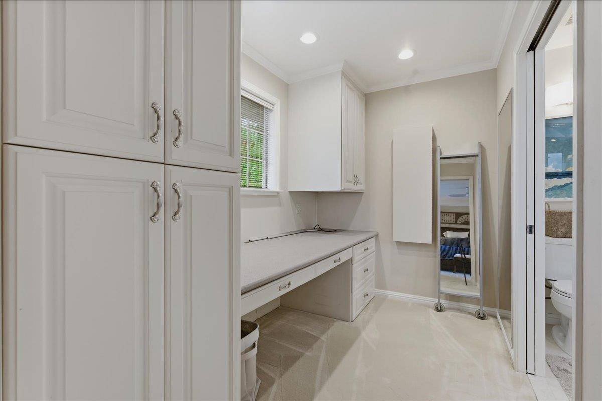 Detail Gallery Image 18 of 35 For 19095 Saratoga Glen Pl, Saratoga,  CA 95070 - 4 Beds | 2/1 Baths