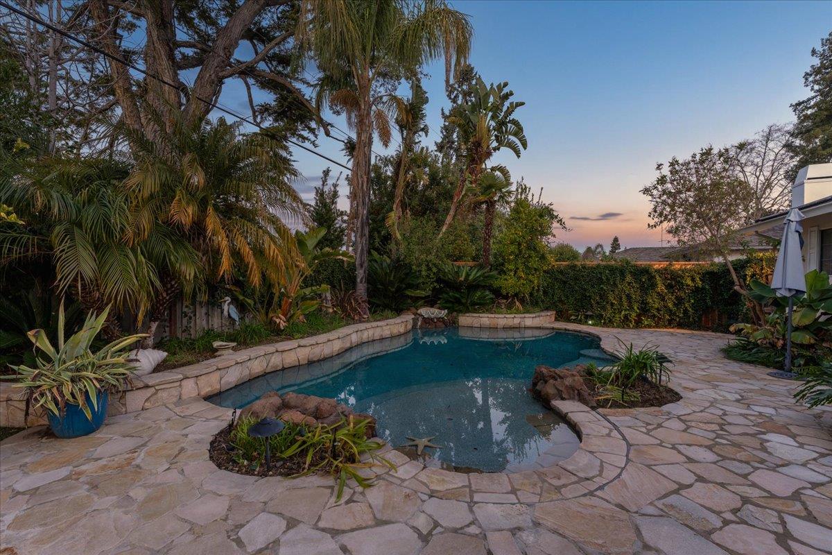 Detail Gallery Image 27 of 35 For 19095 Saratoga Glen Pl, Saratoga,  CA 95070 - 4 Beds | 2/1 Baths