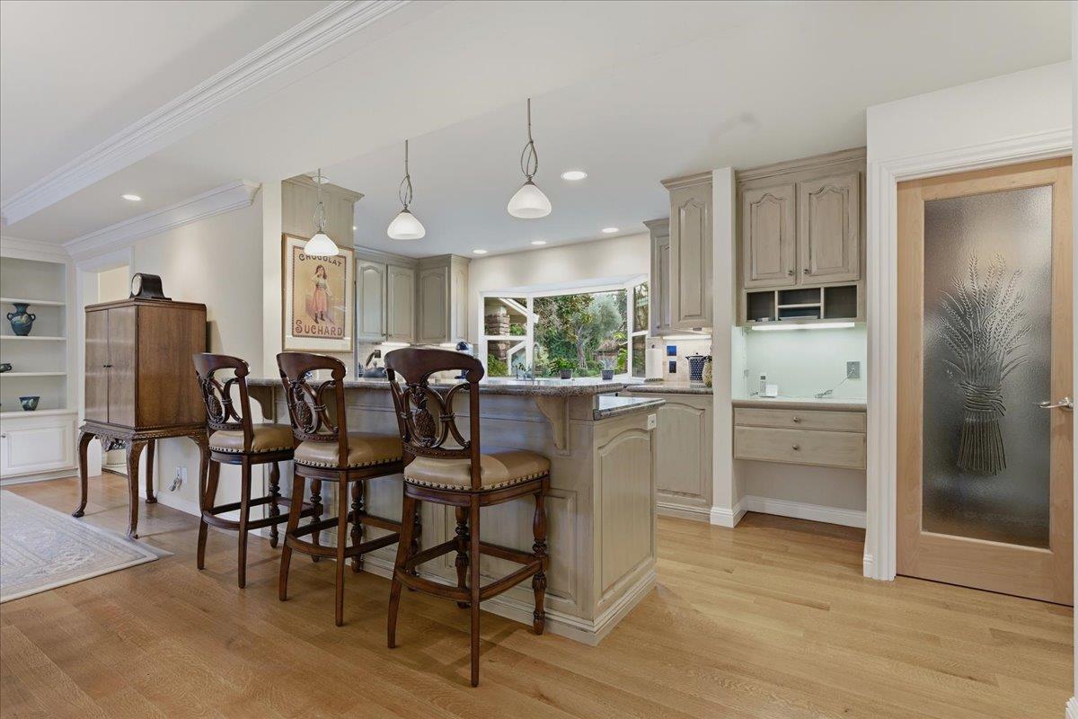 Detail Gallery Image 9 of 35 For 19095 Saratoga Glen Pl, Saratoga,  CA 95070 - 4 Beds | 2/1 Baths