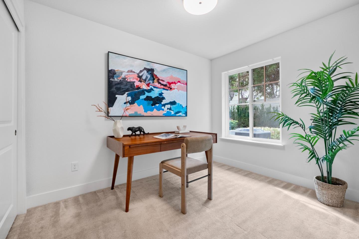 Detail Gallery Image 19 of 30 For 1038 Barberry Ter, Sunnyvale,  CA 94086 - 4 Beds | 3/1 Baths