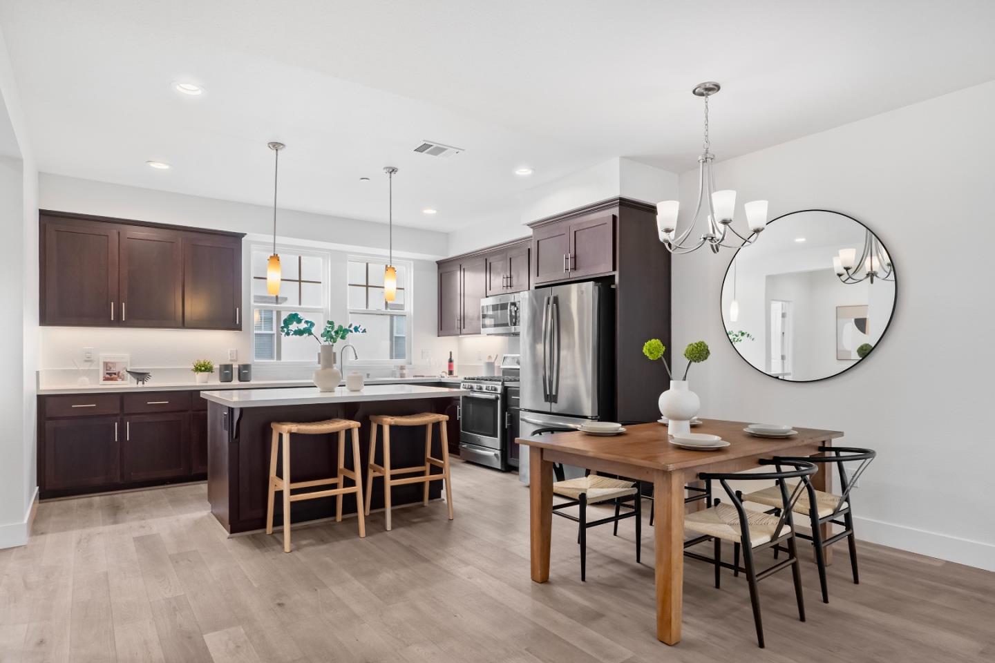 Detail Gallery Image 5 of 30 For 1038 Barberry Ter, Sunnyvale,  CA 94086 - 4 Beds | 3/1 Baths