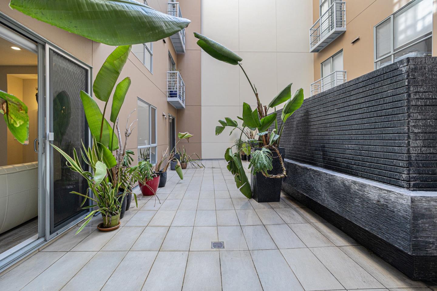 Detail Gallery Image 17 of 19 For 1158 Sutter St #UNIT 2,  San Francisco,  CA 94109 - 2 Beds | 2 Baths