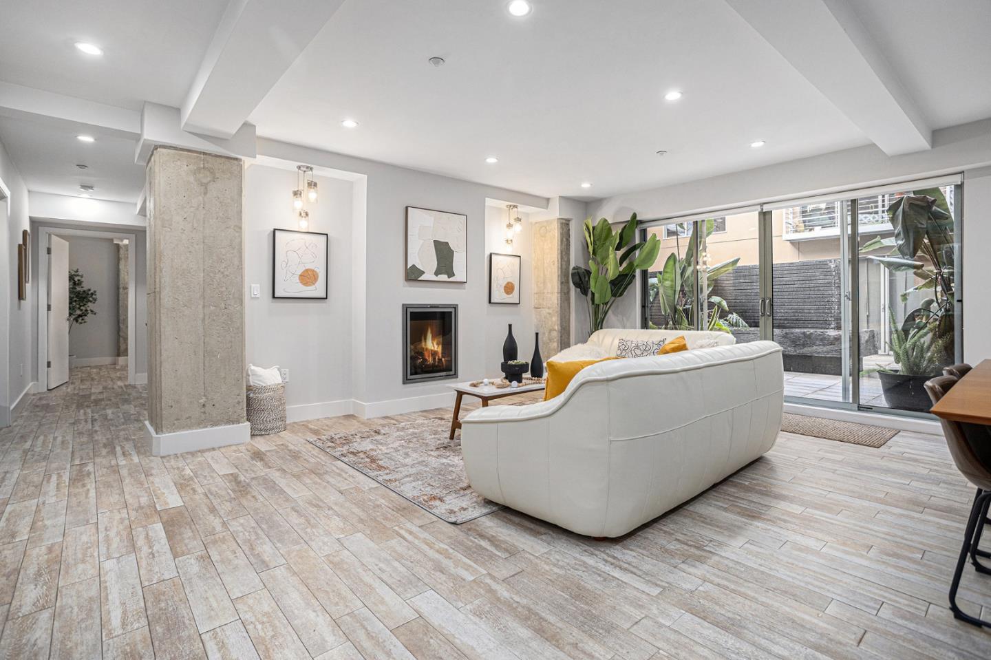 Detail Gallery Image 4 of 19 For 1158 Sutter St #UNIT 2,  San Francisco,  CA 94109 - 2 Beds | 2 Baths