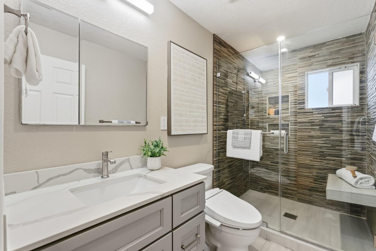 Detail Gallery Image 15 of 34 For 3155 Franela Dr, San Jose,  CA 95124 - 4 Beds | 2 Baths