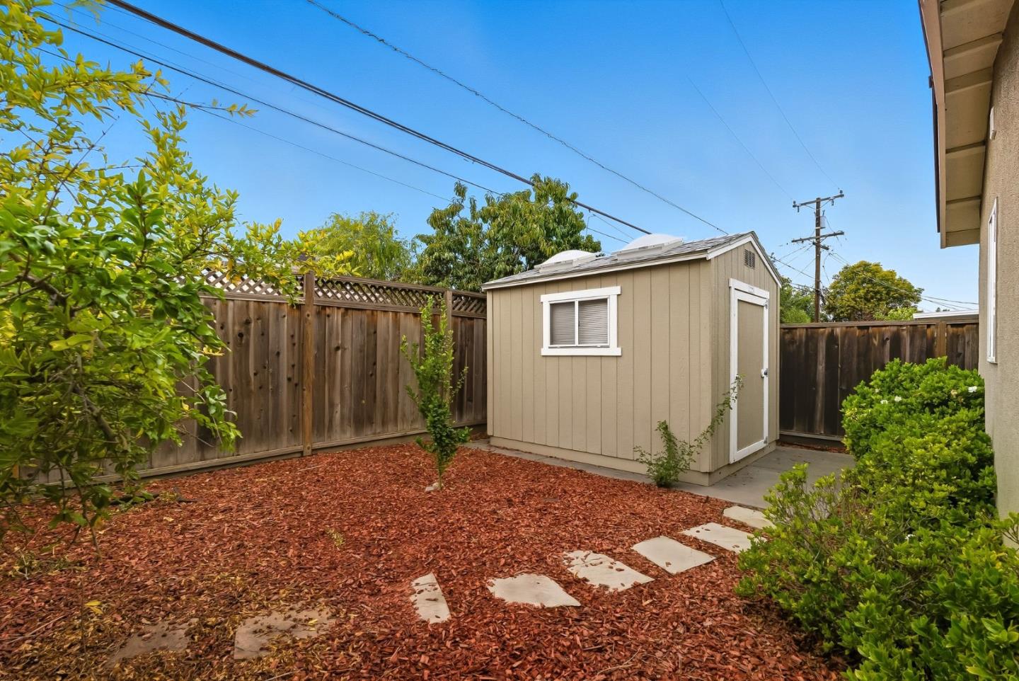 Detail Gallery Image 31 of 34 For 3155 Franela Dr, San Jose,  CA 95124 - 4 Beds | 2 Baths