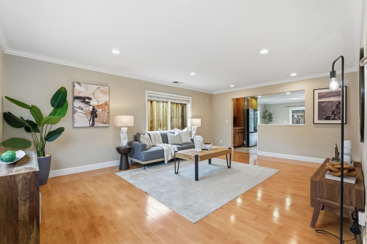 Detail Gallery Image 7 of 34 For 3155 Franela Dr, San Jose,  CA 95124 - 4 Beds | 2 Baths