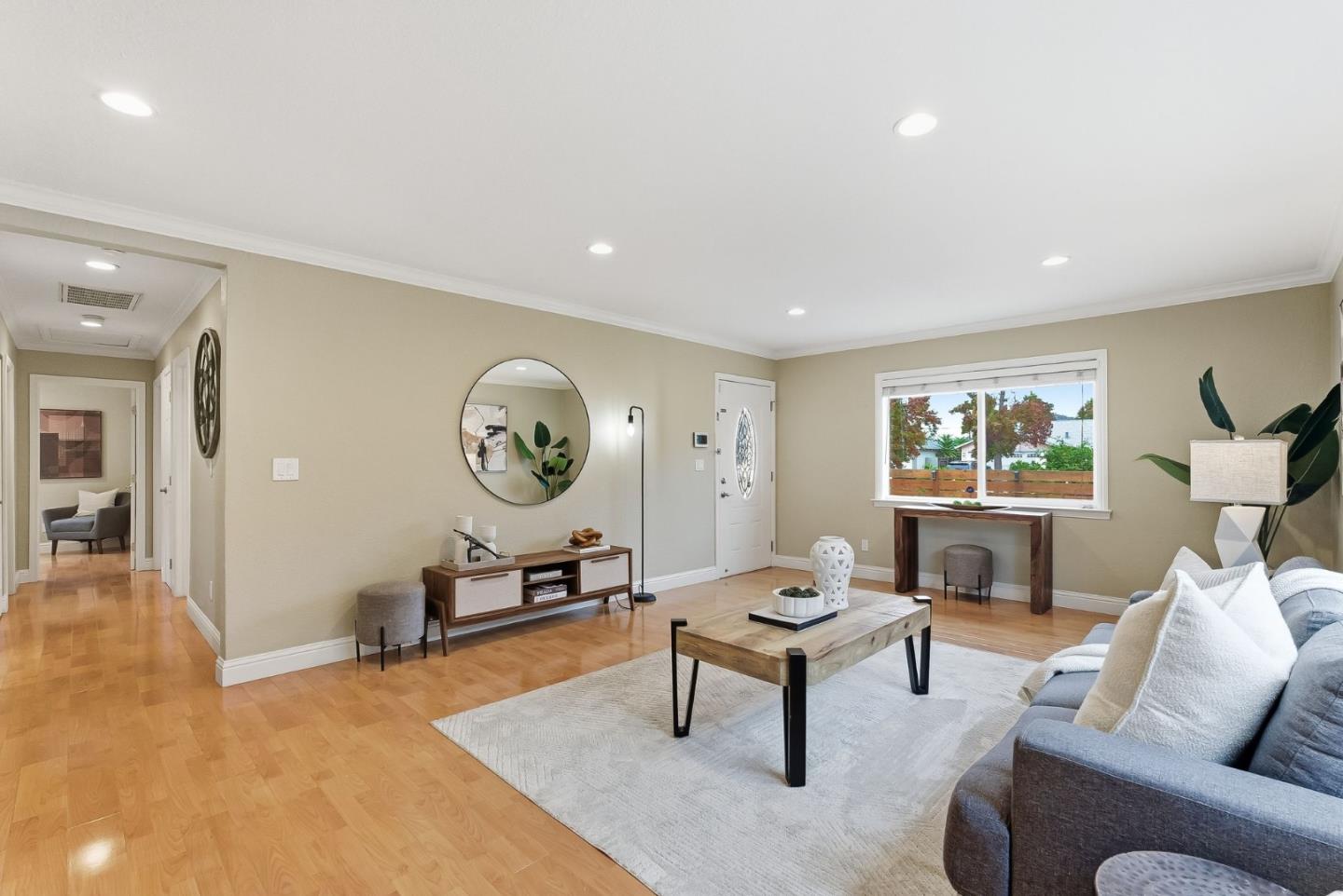 Detail Gallery Image 8 of 34 For 3155 Franela Dr, San Jose,  CA 95124 - 4 Beds | 2 Baths