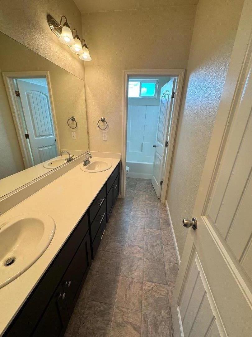 Detail Gallery Image 23 of 25 For 663 Pinelli Dr, Los Banos,  CA 93635 - 4 Beds | 2/1 Baths