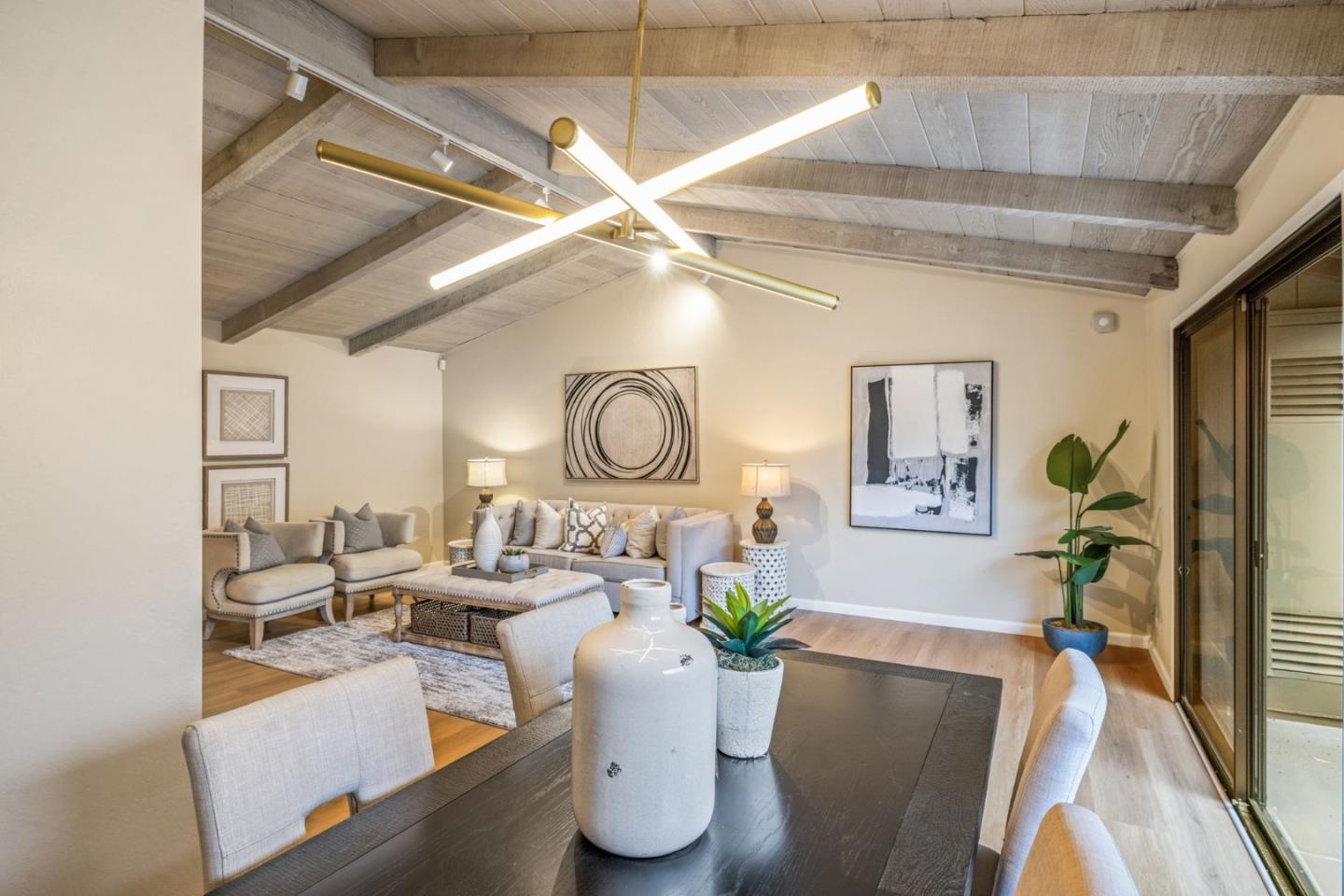 Detail Gallery Image 10 of 37 For 14355 Saratoga Ave #B,  Saratoga,  CA 95070 - 3 Beds | 2 Baths