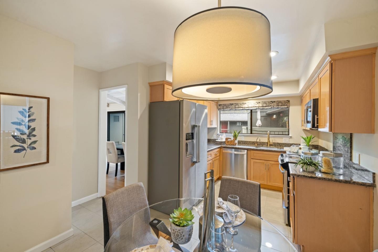 Detail Gallery Image 13 of 37 For 14355 Saratoga Ave #B,  Saratoga,  CA 95070 - 3 Beds | 2 Baths