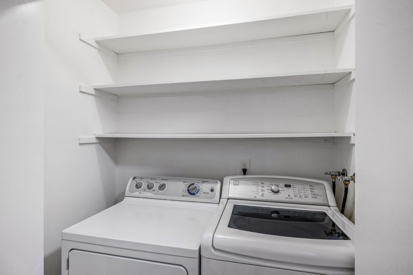 Detail Gallery Image 20 of 37 For 14355 Saratoga Ave #B,  Saratoga,  CA 95070 - 3 Beds | 2 Baths