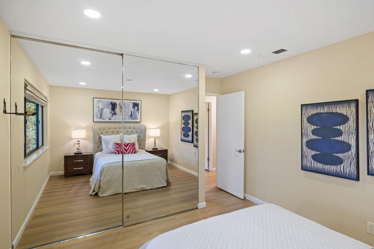 Detail Gallery Image 24 of 37 For 14355 Saratoga Ave #B,  Saratoga,  CA 95070 - 3 Beds | 2 Baths