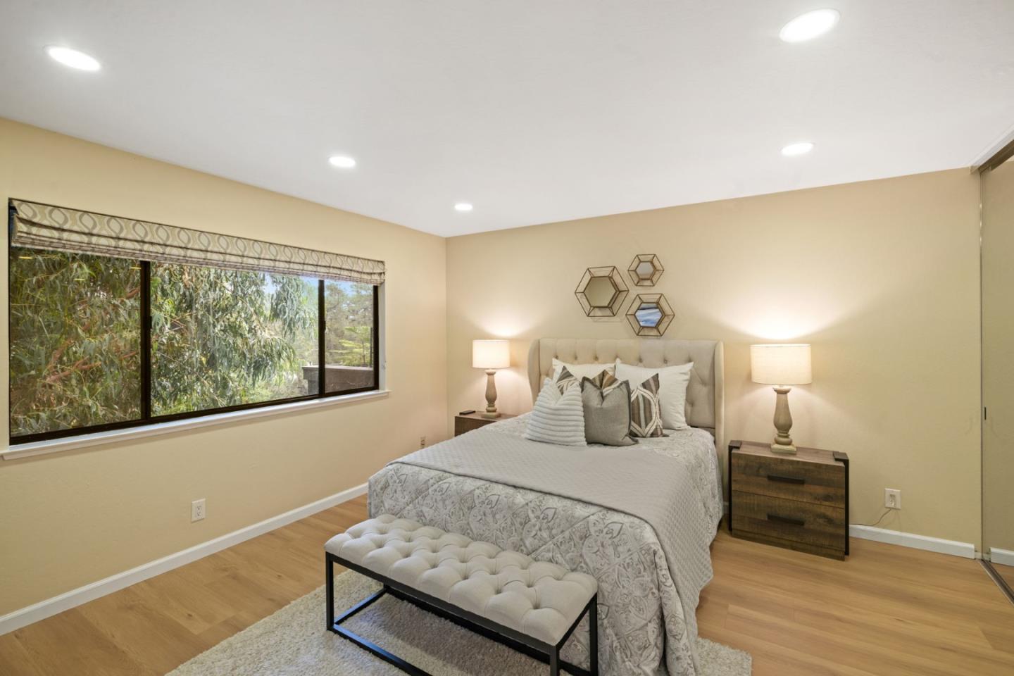 Detail Gallery Image 25 of 37 For 14355 Saratoga Ave #B,  Saratoga,  CA 95070 - 3 Beds | 2 Baths