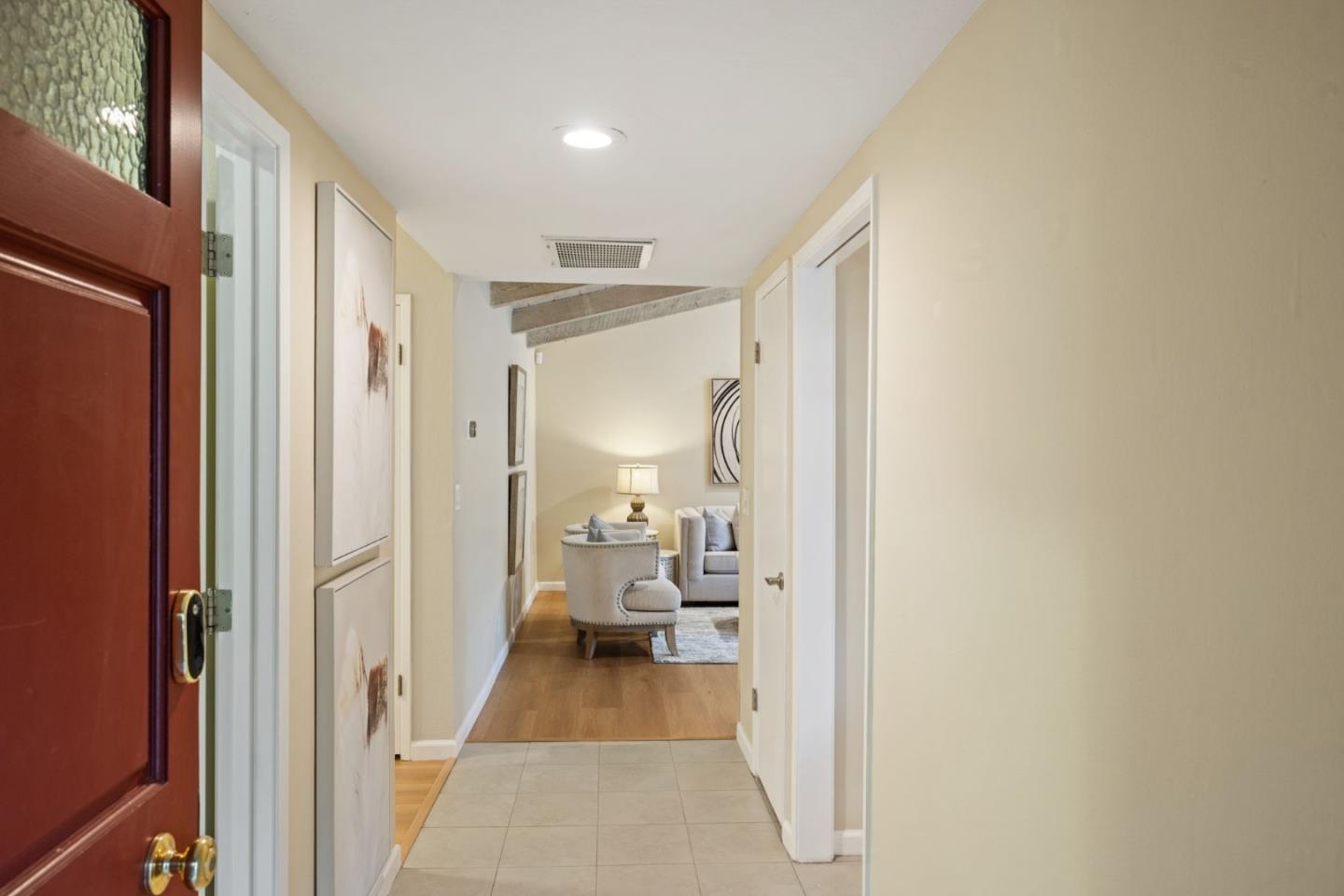 Detail Gallery Image 3 of 37 For 14355 Saratoga Ave #B,  Saratoga,  CA 95070 - 3 Beds | 2 Baths