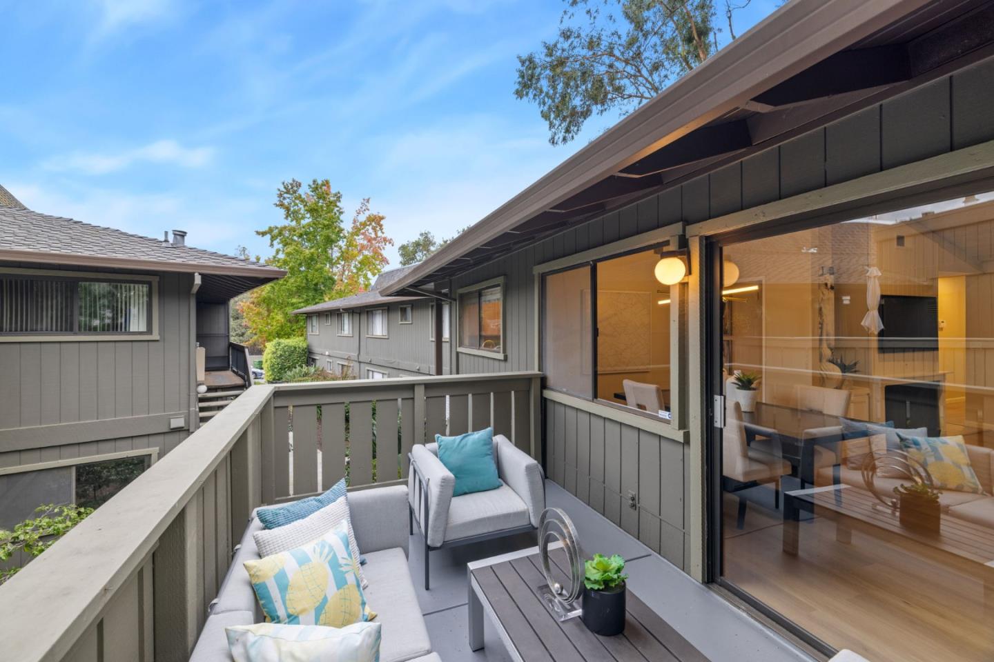 Detail Gallery Image 30 of 37 For 14355 Saratoga Ave #B,  Saratoga,  CA 95070 - 3 Beds | 2 Baths