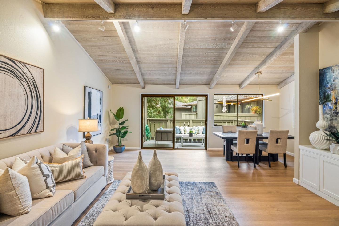 Detail Gallery Image 7 of 37 For 14355 Saratoga Ave #B,  Saratoga,  CA 95070 - 3 Beds | 2 Baths