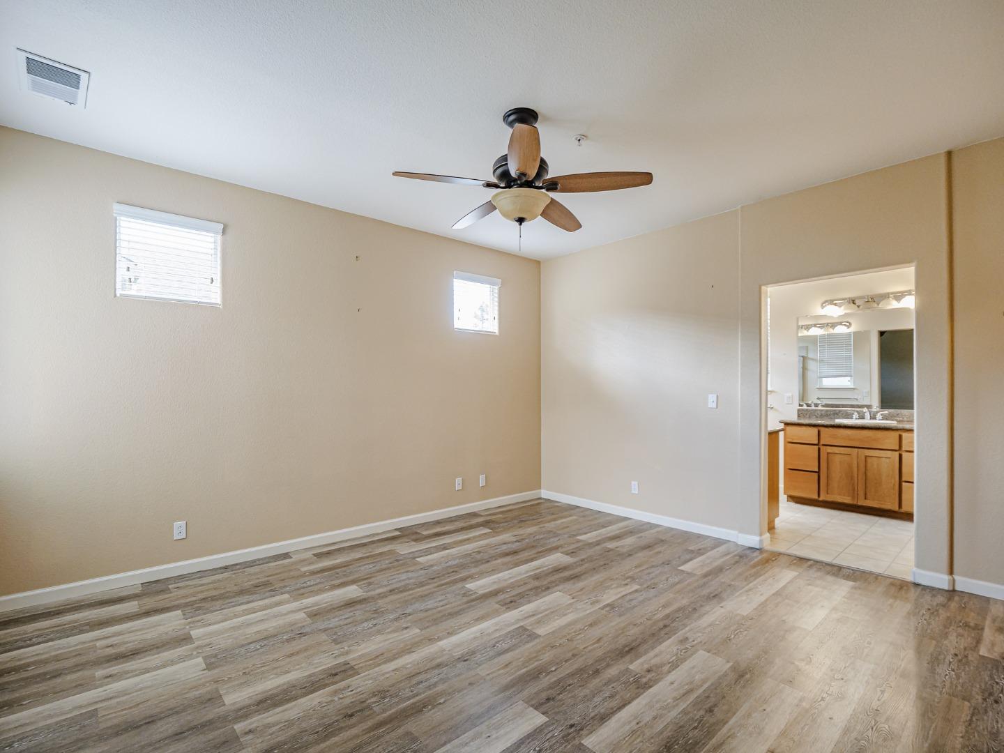 Detail Gallery Image 17 of 38 For 443 Vivienne Dr, Watsonville,  CA 95076 - 3 Beds | 2 Baths