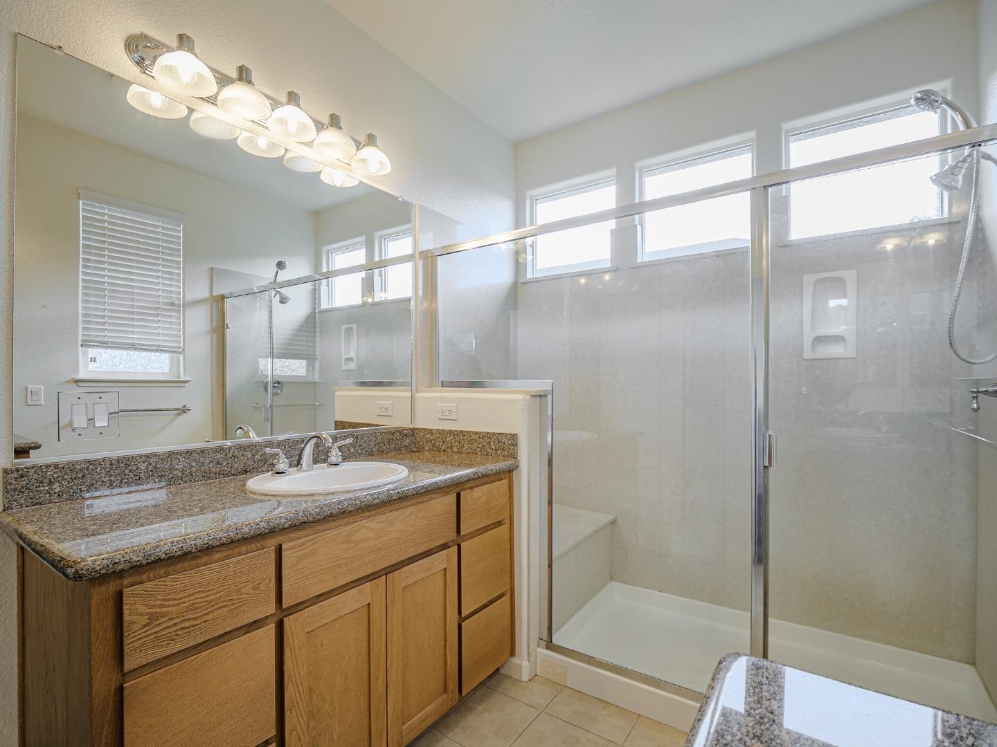 Detail Gallery Image 21 of 38 For 443 Vivienne Dr, Watsonville,  CA 95076 - 3 Beds | 2 Baths