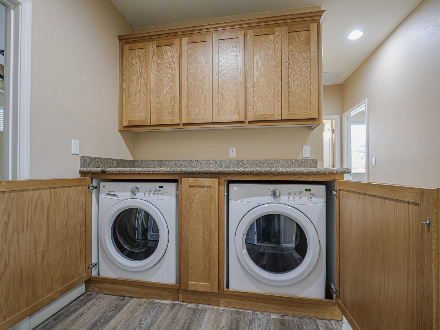 Detail Gallery Image 32 of 38 For 443 Vivienne Dr, Watsonville,  CA 95076 - 3 Beds | 2 Baths